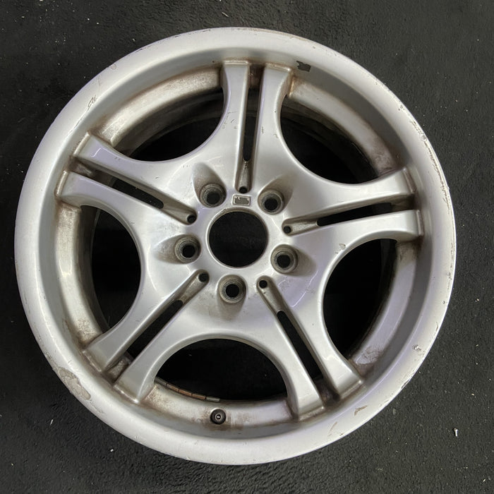17" BMW 320i 01-05 , 17x7.5 Original OEM Wheel Rim - Angle View