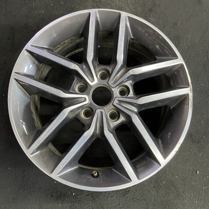 18" GRAND CHEROKEE 17 18x8, aluminum, w/o 75th Anniversary package; polished with pockets, gray pockets Original OEM Wheel Rim