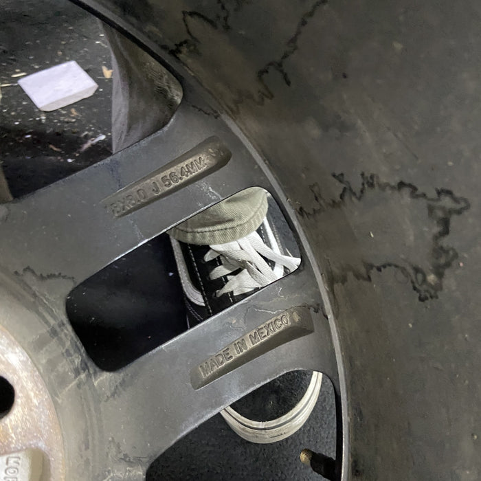 18" GRAND CHEROKEE 17 18x8, aluminum, w/o 75th Anniversary package; polished with pockets, gray pockets Original OEM Wheel Rim