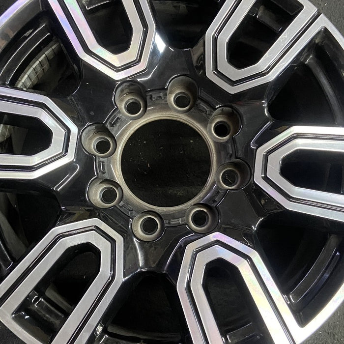 20" SIERRA 2500 PICKUP 20 20x8.5 12 spoke machined face accents black opt PYU - Angle View