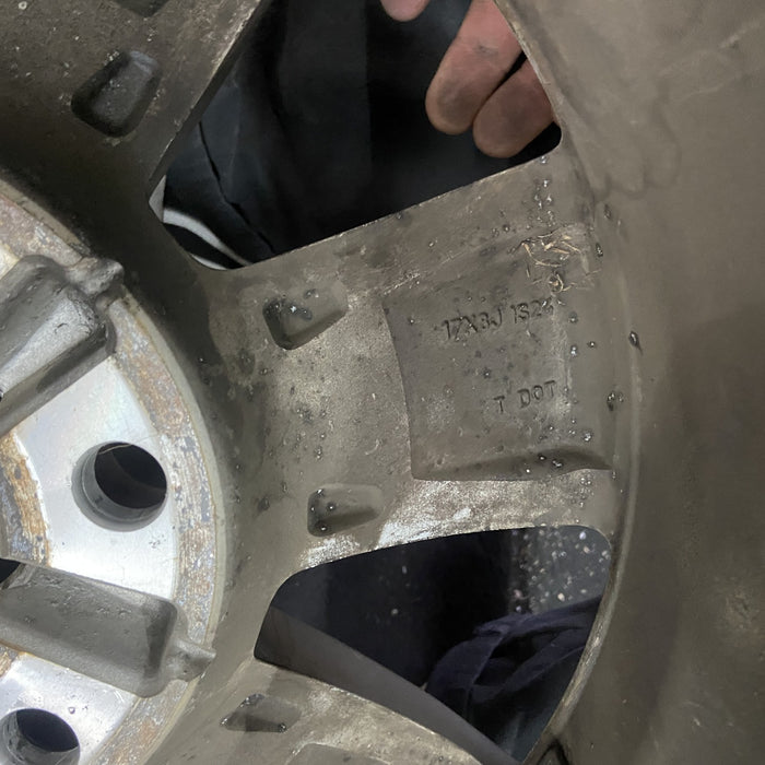 17" SIERRA 1500 PICKUP 19 , 17x8, alloy Original OEM Wheel Rim