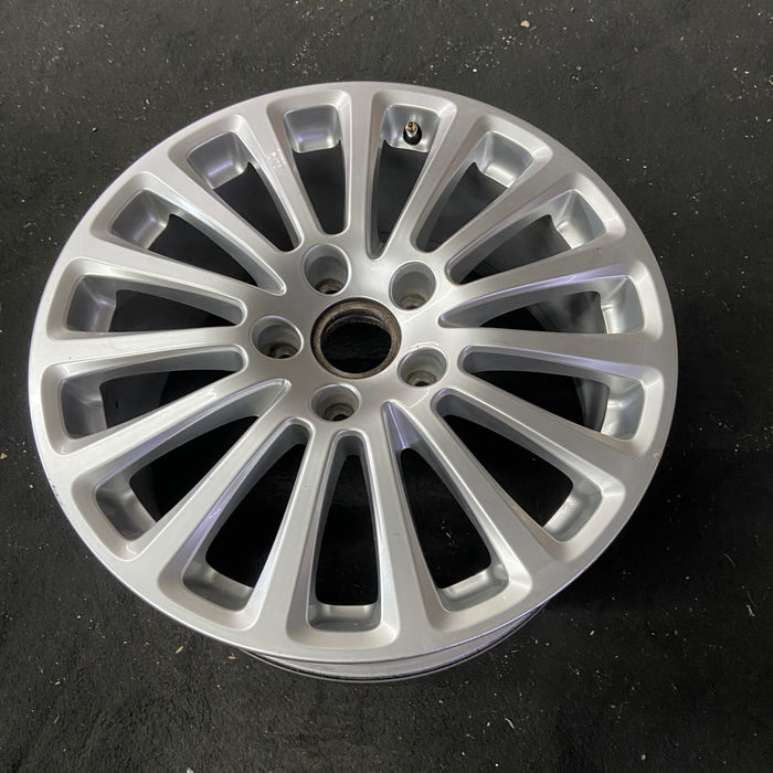 19" PORSCHE PANAMERA 14-16 , 19x9, 15 spoke Original OEM Wheel Rim - Close-Up Detail