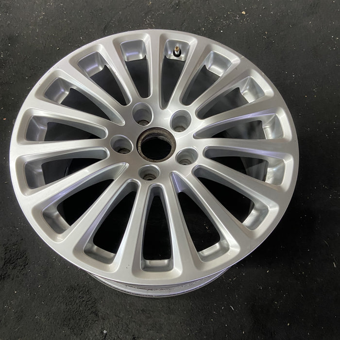 19" PORSCHE PANAMERA 14-16 , 19x10, 15 spoke Original OEM Wheel Rim - Close-Up Detail