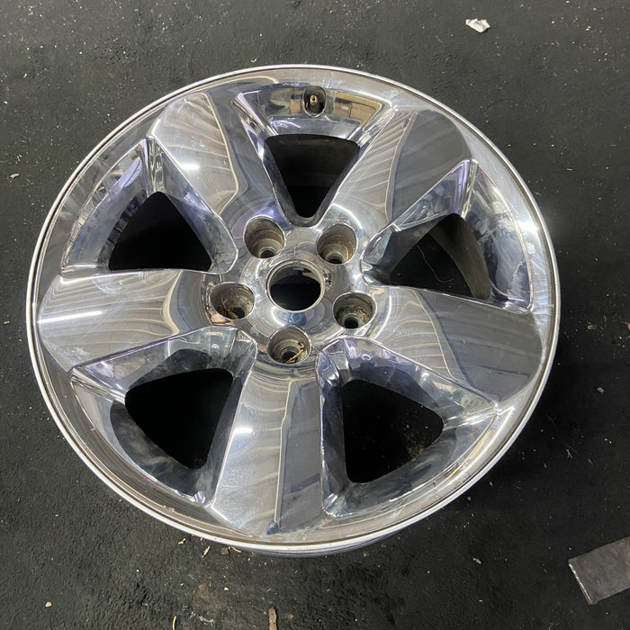 20" DODGE 1500 PICKUP 13 , 20x8, chrome clad Original OEM Wheel Rim - Close-Up Detail