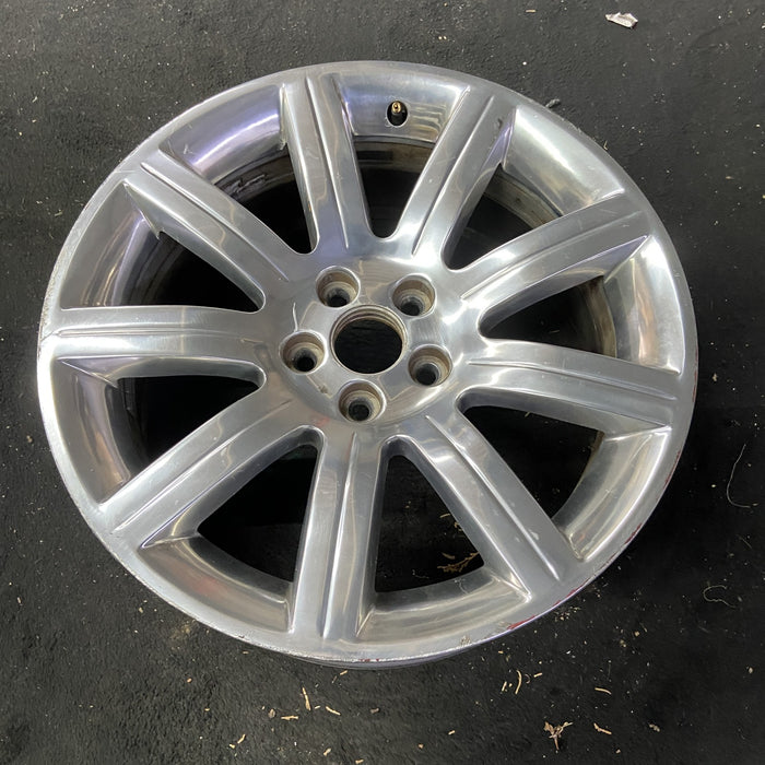 19" FLEX 09-12 19x8 , Original OEM Wheel Rim - Close-Up Detail