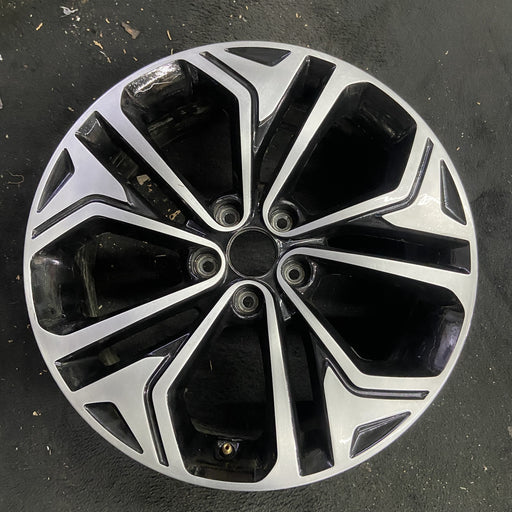 19" SANTA FE 19 19x7.5 , SWB Original OEM Wheel Rim - Angle View