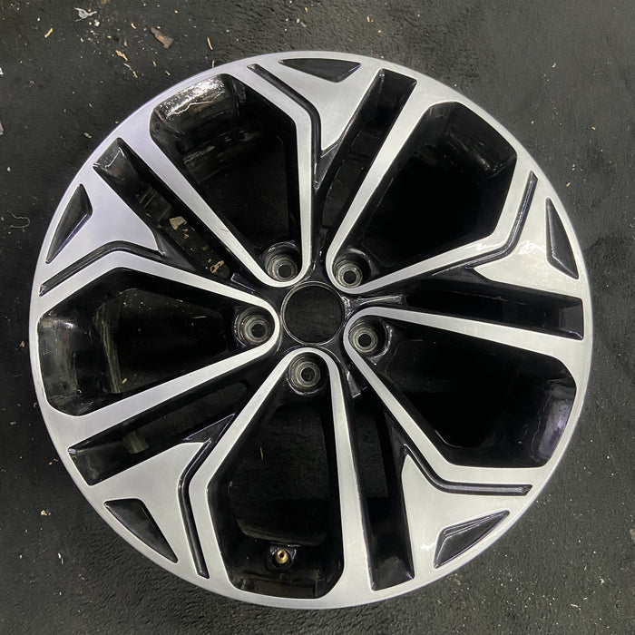 19" SANTA FE 19 19x7.5 , SWB Original OEM Wheel Rim - Angle View