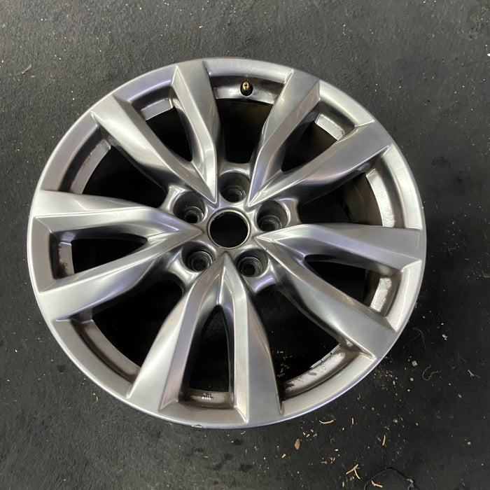 OEM Wheel Rim SAW64983 - Close-Up Detail