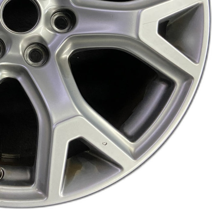 20" WAGONEER 22 20x9 6 spoke Y spoke silver Original OEM Wheel Rim - Close-Up Detail