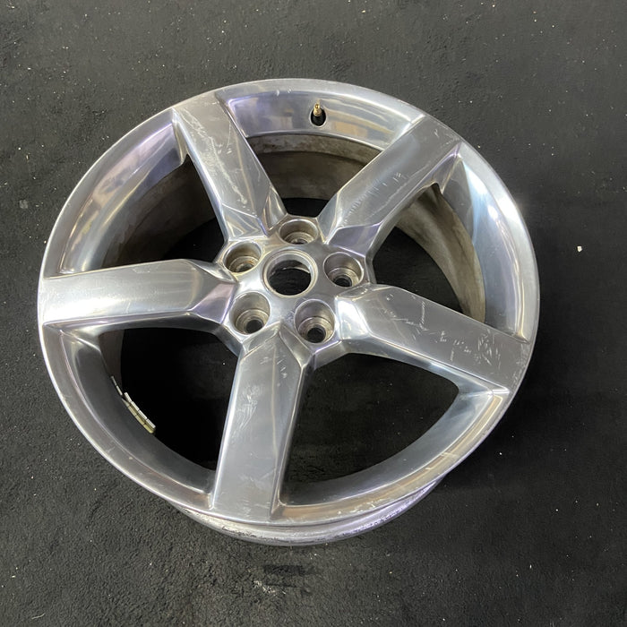 19" CAMARO 10-11 19x8, , bright finish Original OEM Wheel Rim - Close-Up Detail