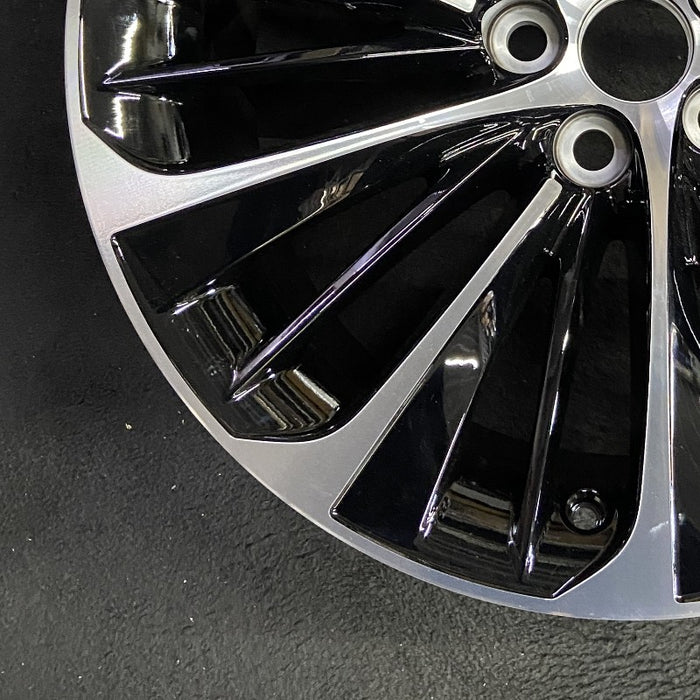 20" LS500 22-24 alloy 20x8.5 20 spoke gloss black accents Original OEM Wheel Rim