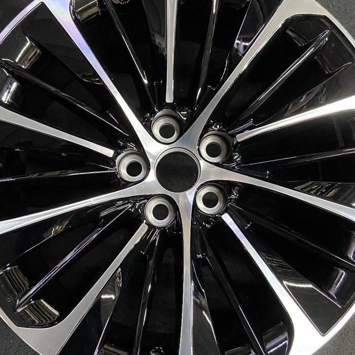 20" LS500 22-24 alloy 20x8.5 20 spoke gloss black accents Original OEM Wheel Rim