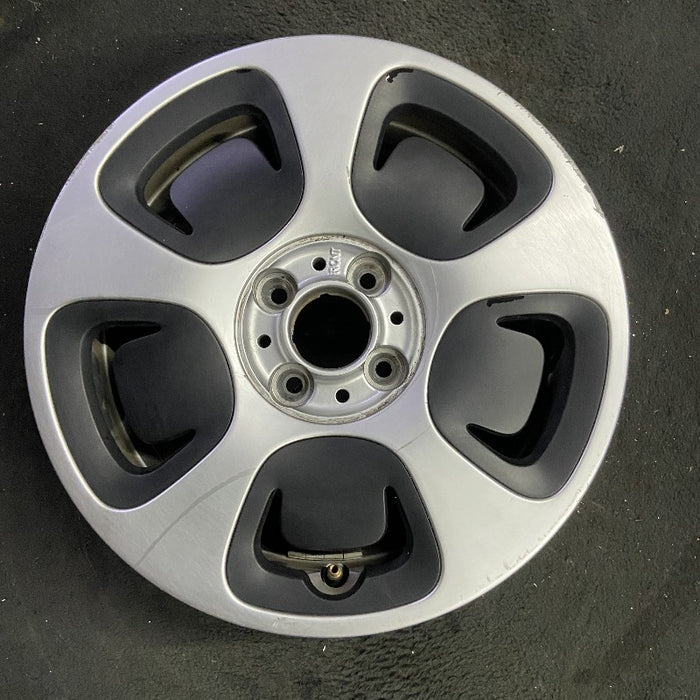 15" FIAT 500 13 2 Dr 15x5.5 silver Original OEM Wheel Rim - Front View