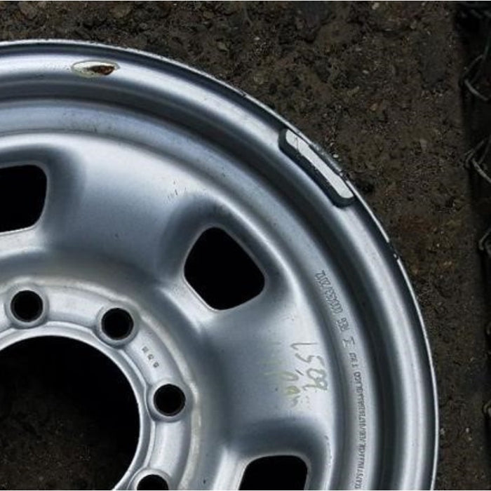 17" DODGE 2500 PICKUP 14 17x7.5 Original OEM Wheel Rim - Close-Up Detail