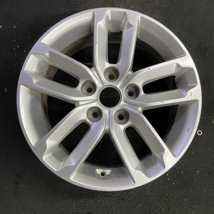 17" SORENTO 14-15 17x7 alloy Original OEM Wheel Rim - Front View