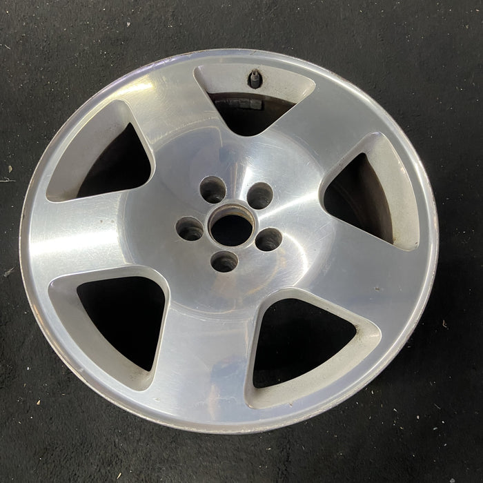 17" AUDI A6 00-04 17x8 , 5 spoke Original OEM Wheel Rim - Close-Up Detail