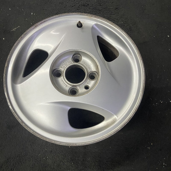 15" SAAB 900 92-93 15x5.5 alloy 3 spoke L. Original OEM Wheel Rim