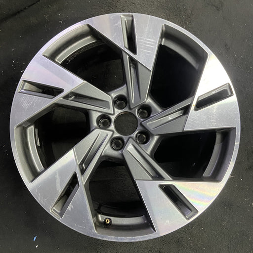 20" E-TRON 20 20x9 Original OEM Wheel Rim - Angle View
