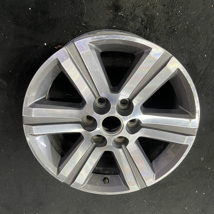 18" TRAVERSE 13-14 18x7.5 Original OEM Wheel Rim - Close-Up Detail