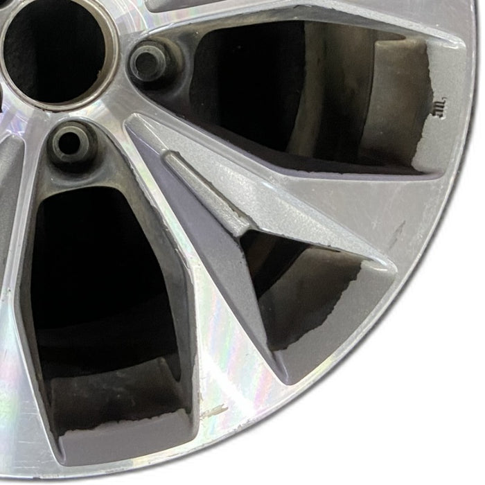 17" CIVIC 12 17x7 alloy 5 flared spoke Enkei manufacturer Original OEM Wheel Rim - Close-Up Detail