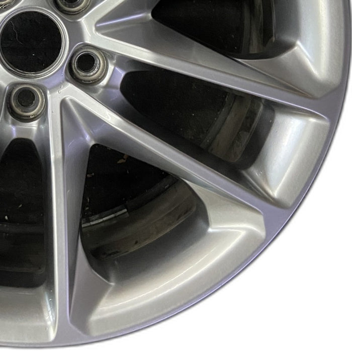 20" CHALLENGER 22 20x8 aluminum 5 spoke double spoke satin carb opt WHC - Close-Up Detail