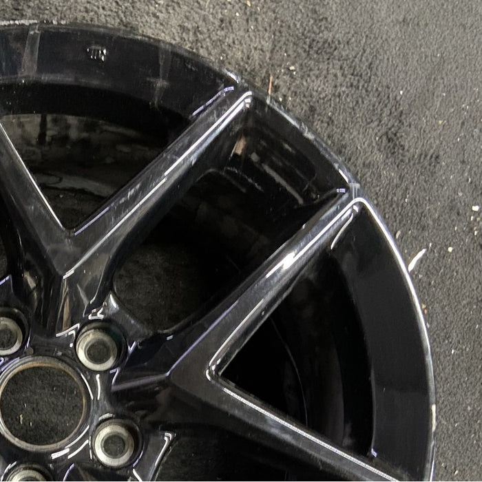 18" CIVIC 22 18x8 alloy 10 spoke gloss black Original OEM Wheel Rim - Close-Up Detail