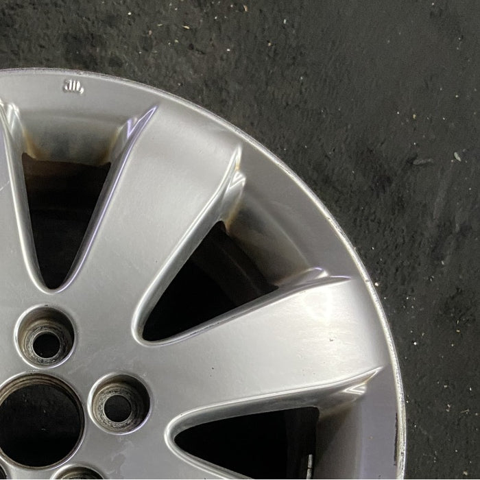 17" AVALON 05-07 17x7 alloy 8 spoke argent gray Original OEM Wheel Rim