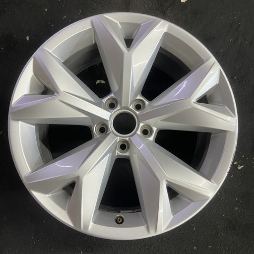 18" ATLAS 18-20 18x8 , , Original OEM Wheel Rim - Angle View