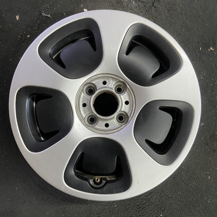15" FIAT 500 13 2 Dr 15x5.5 silver Original OEM Wheel Rim - Front View