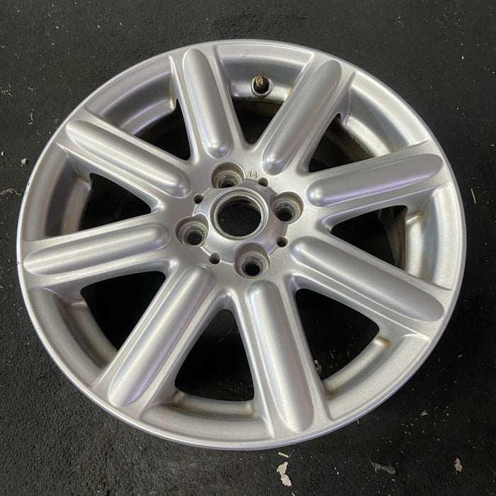 16" CLUBMAN 11-14 16x6.5 , 8 spoke Original OEM Wheel Rim - Close-Up Detail