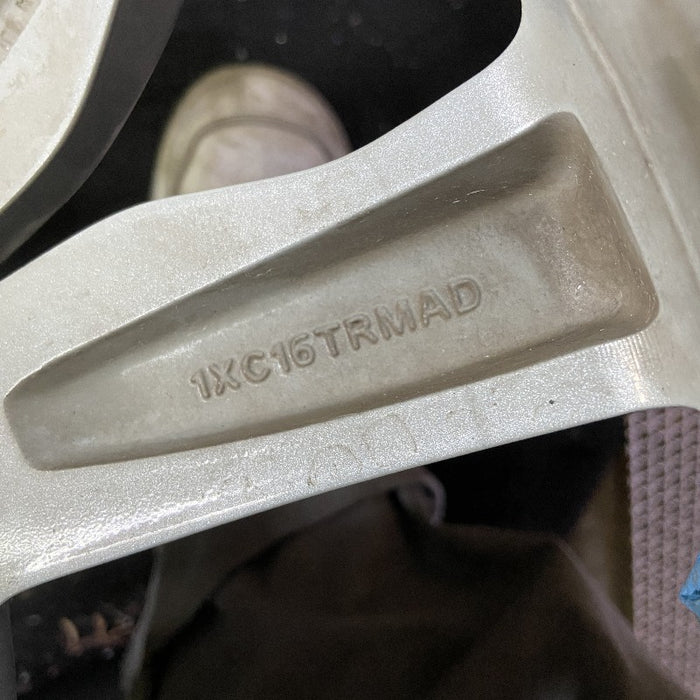 18" DURANGO 14-17 18x8 aluminum Original OEM Wheel Rim