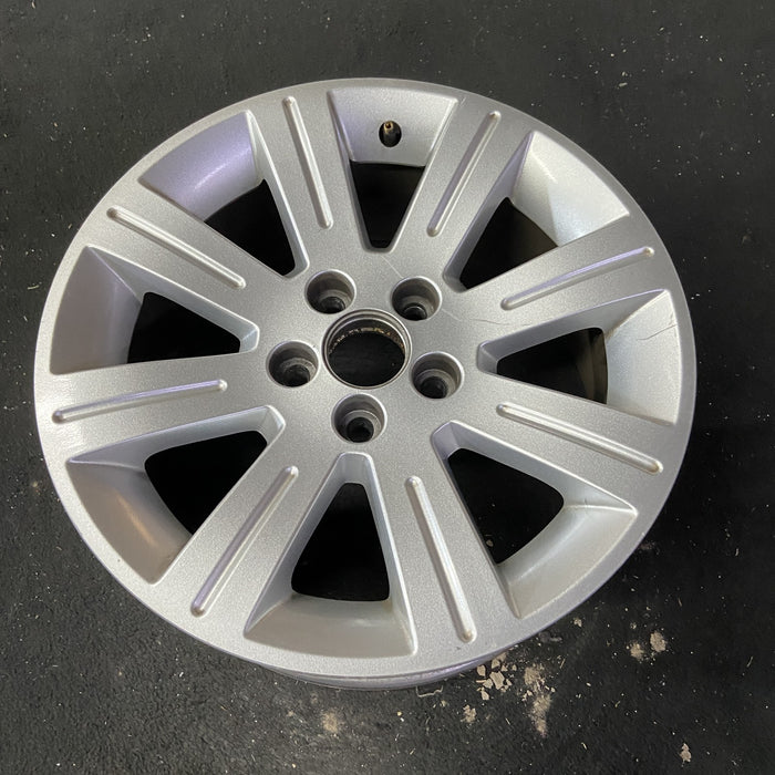 17" FLEX 09-12 17x7.5 , Original OEM Wheel Rim - Close-Up Detail