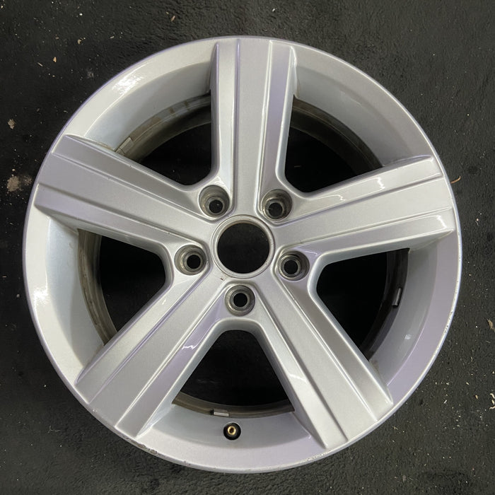 16" GOLF 15-17 16x6.5, alloy, 5 spoke, raised spokes Original OEM Wheel Rim