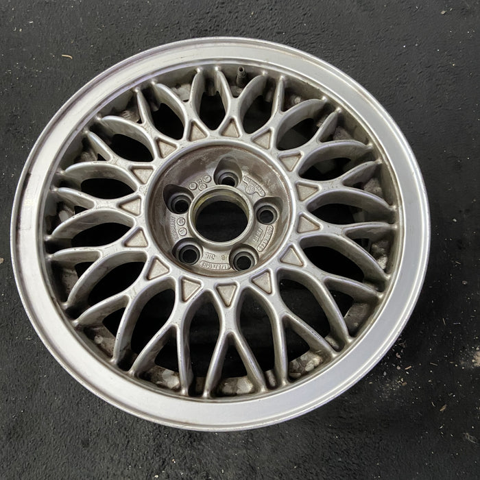 15" CORRADO 92 15x6.5 , 6 cylinder Original OEM Wheel Rim - Close-Up Detail