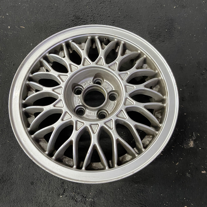 15" CORRADO 92 15x6.5 , 6 cylinder Original OEM Wheel Rim - Close-Up Detail