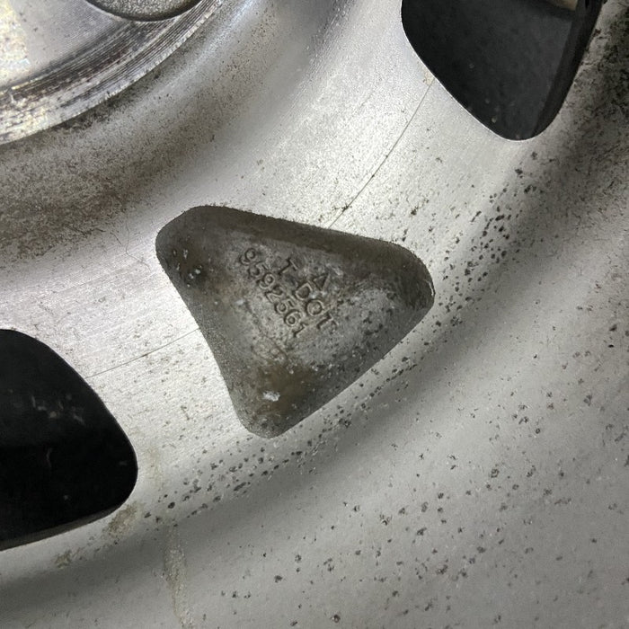 16" SUBURBAN 1500 00 16x7 aluminum polished opt PF9 Original OEM Wheel Rim