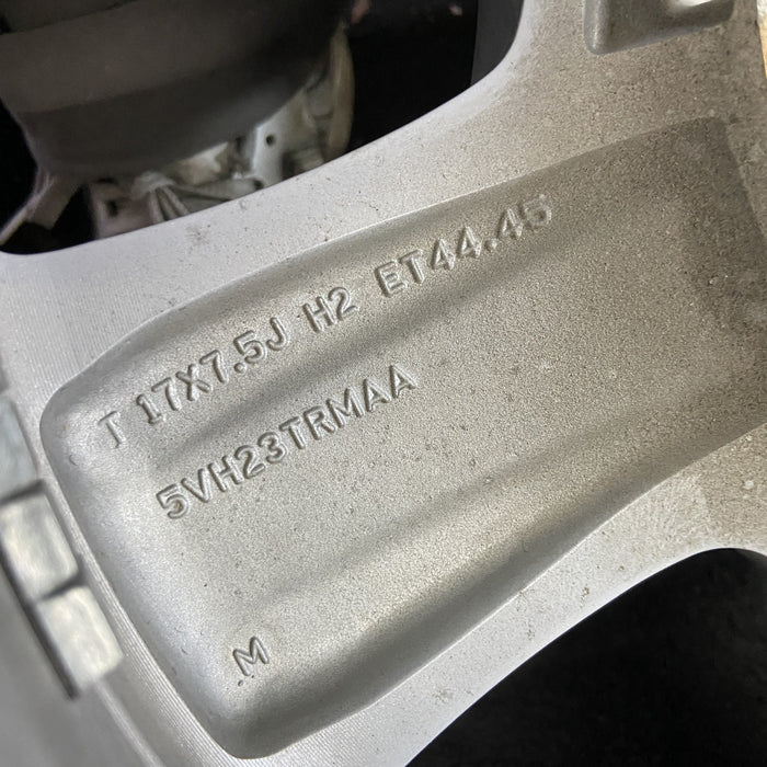 17" WRANGLER 18 VIN X , 17x7.5, , aluminum, straight spoke, w/recessed outer spoke Original OEM Wheel Rim