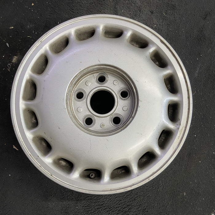 15" CRESSIDA 89-90 , alloy Original OEM Wheel Rim - Angle View