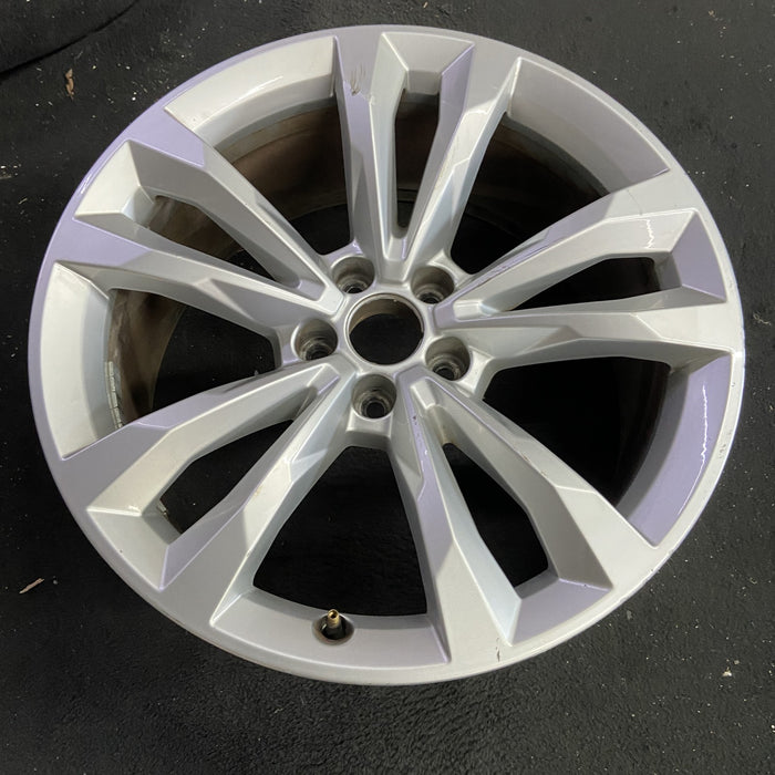 19" AUDI Q7 17 19x8.5, , V spoke Original OEM Wheel Rim - Side Profile
