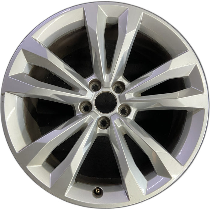 19" AUDI Q7 17 19x8.5, , V spoke Original OEM Wheel Rim - Front View