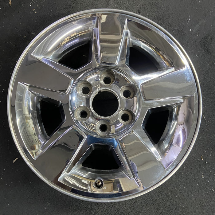 18" AVALANCHE 1500 09-10 18x8", , exposed lug nuts Original OEM Wheel Rim - Angle View