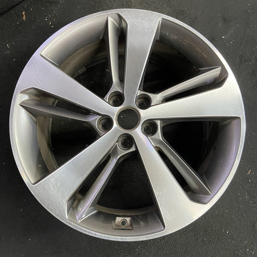 20" GV80 21-24 20x8.5 Original OEM Wheel Rim - Angle View