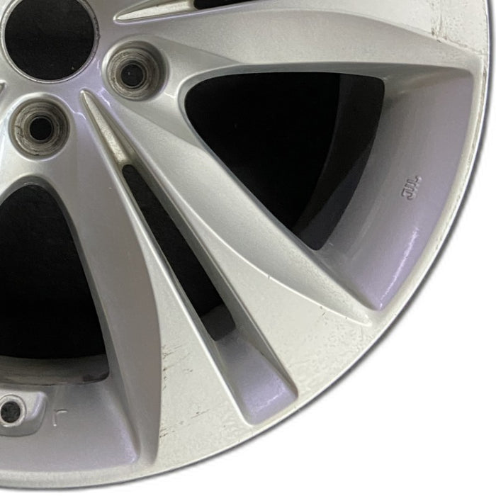 18" GENESIS 09-12 Cpe 18x8 10 spoke rear Original OEM Wheel Rim - Close-Up Detail