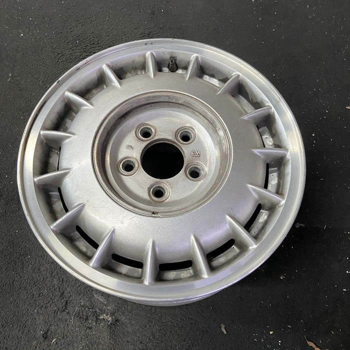 16" LESABRE 92-99 16x6.5 Original OEM Wheel Rim - Close-Up Detail