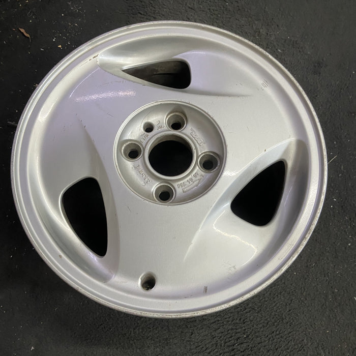 15" SAAB 900 92-93 15x5.5, alloy, 3 spoke, L. Original OEM Wheel Rim - Side Profile