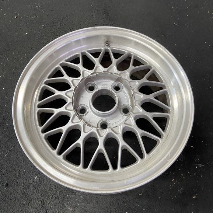15" MAZDA RX7 88 15x6.5 Original OEM Wheel Rim - Close-Up Detail
