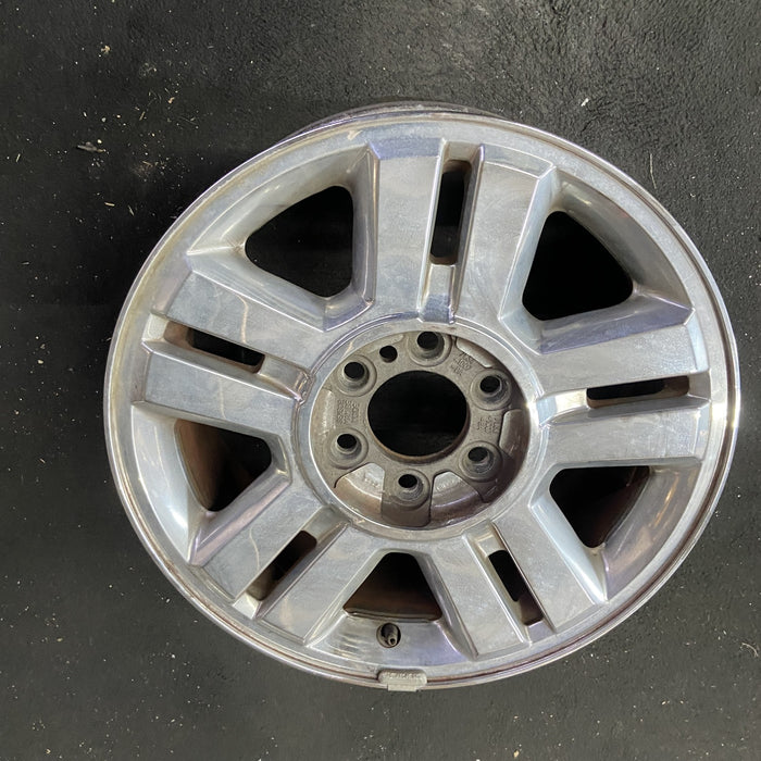 18" FORD F150 PICKUP 07-08 18x7.5, aluminum, 5 spoke, split spokes, chrome clad - Close-Up Detail