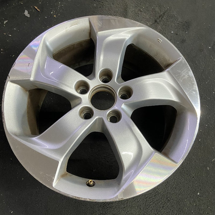 17" HR-V 16-17 17x7.5 alloy 5 spoke straight spoke Original OEM Wheel Rim