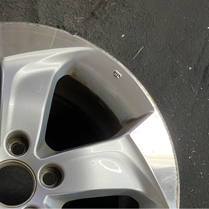 17" HR-V 16-17 17x7.5 alloy 5 spoke straight spoke Original OEM Wheel Rim