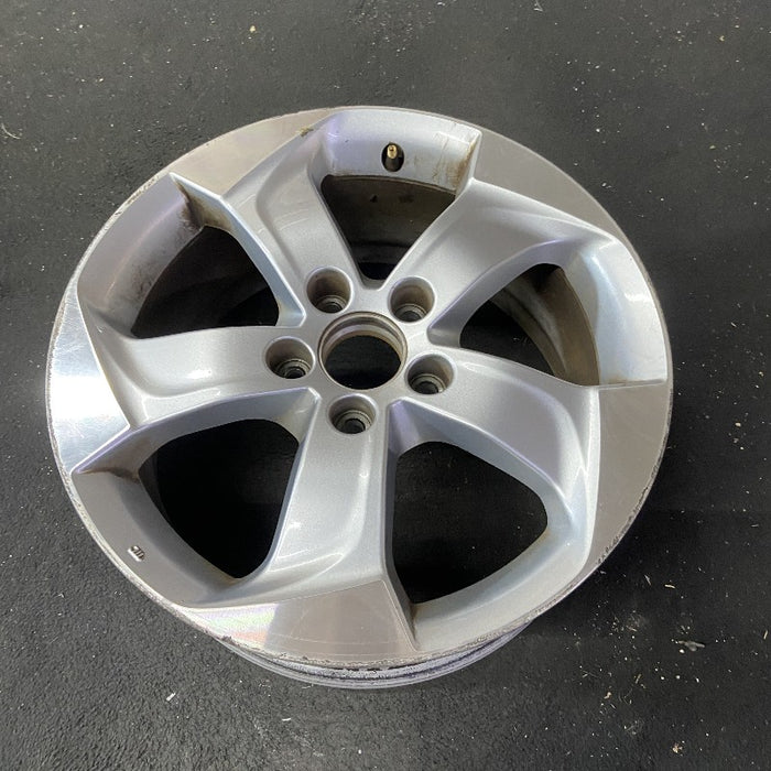17" HR-V 16-17 17x7.5 alloy 5 spoke straight spoke Original OEM Wheel Rim
